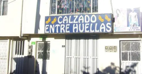 CALZADO ENTRE HUELLAS CALZADO ENTRE HUELLAS